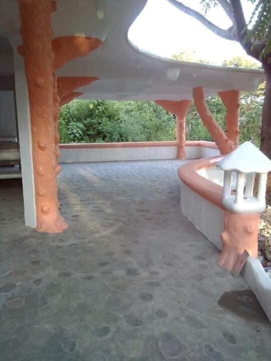 Flintstone Mini-Cave Apartment Poctoy Ngoại thất bức ảnh